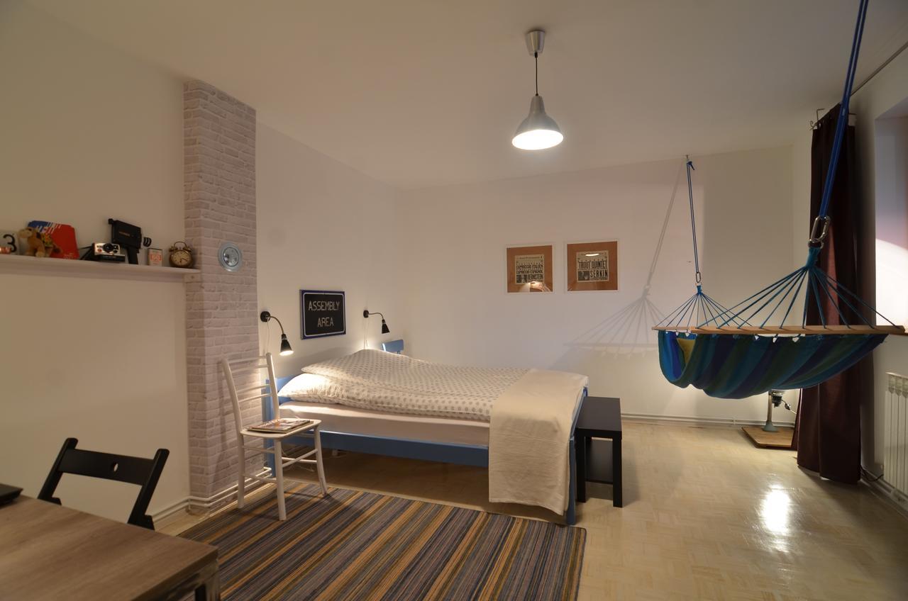 Embassy Of Industry + Free Parking Apartment Sarajevo Luaran gambar